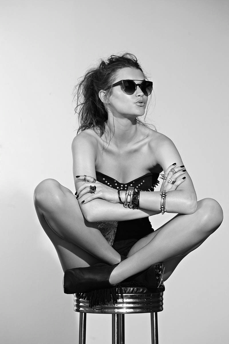 Sassy girls in Valencia — step in, relax, and chat live